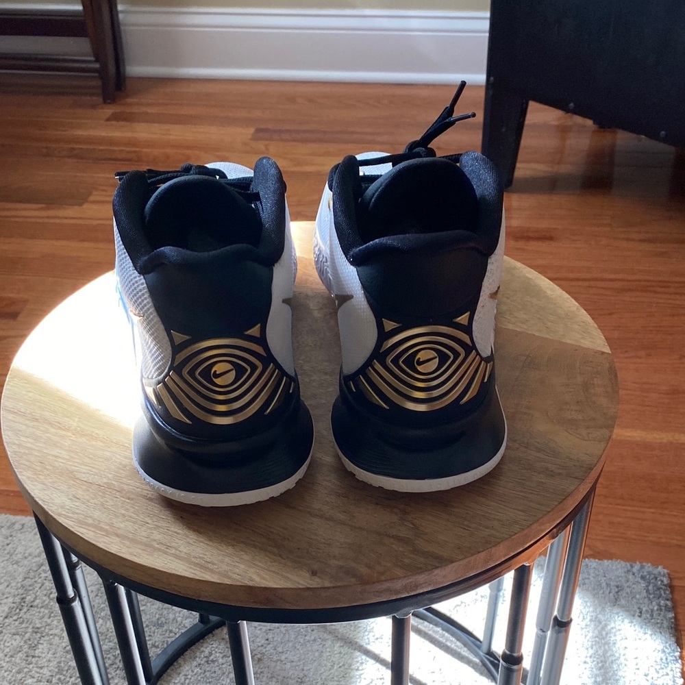 Nike Kyrie White and Black Sneakers with Gold Accents - Picture 3 of 4